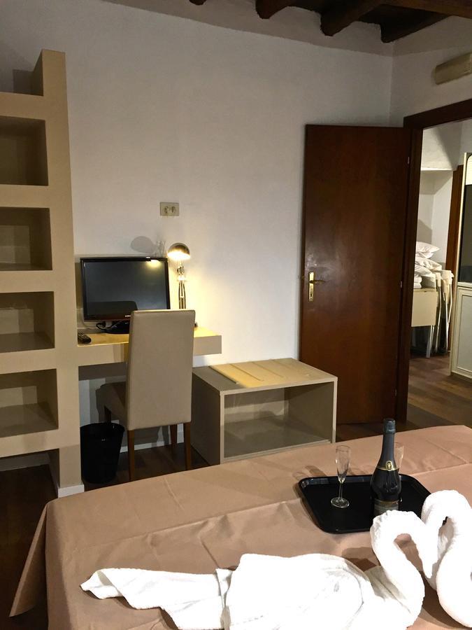 Do-Do Navona Suites Rzym Pokój zdjęcie